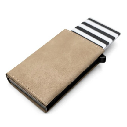 CardMate™ – Cartera Magnética Slim